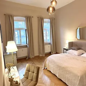 Stilvolle In Bestlage Apartment