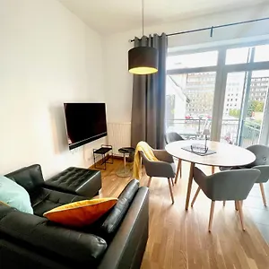 Cooles City-appartment - Balkon Apartment